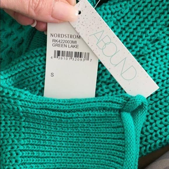 ABOUND Cable Knit V-Neck Sweater NWT - Picture 9 of 11